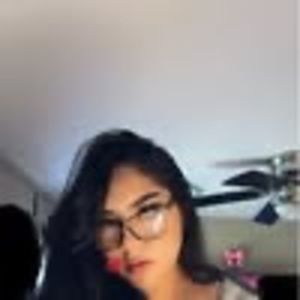 Meet your Posher, Yayitta